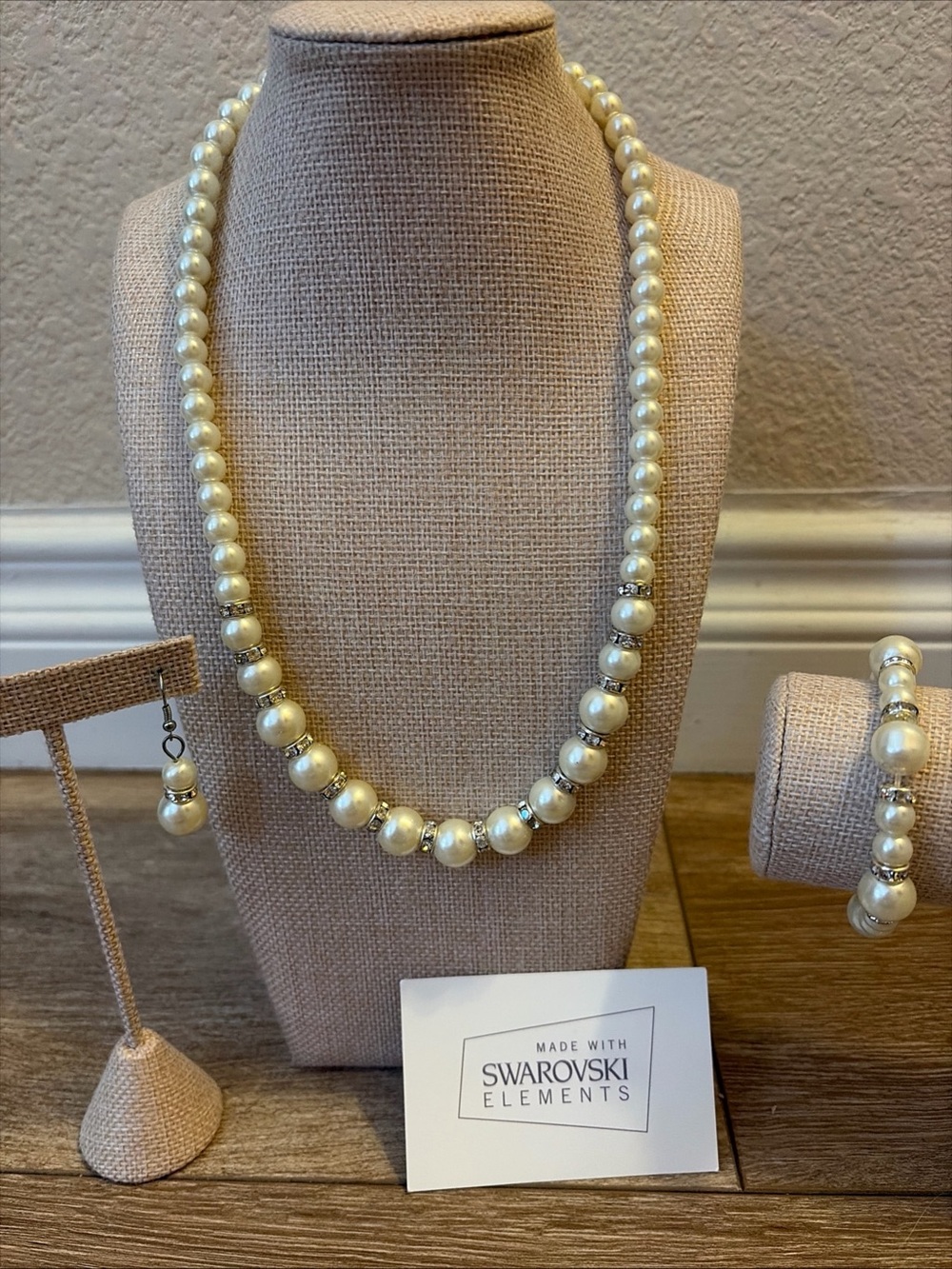 Swarovski white Pearl and Crystal Accent Necklace Set